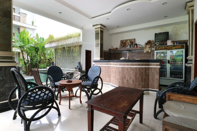 Imagen de los interiores del Hotel Agung Homestay Canggu. Foto 39