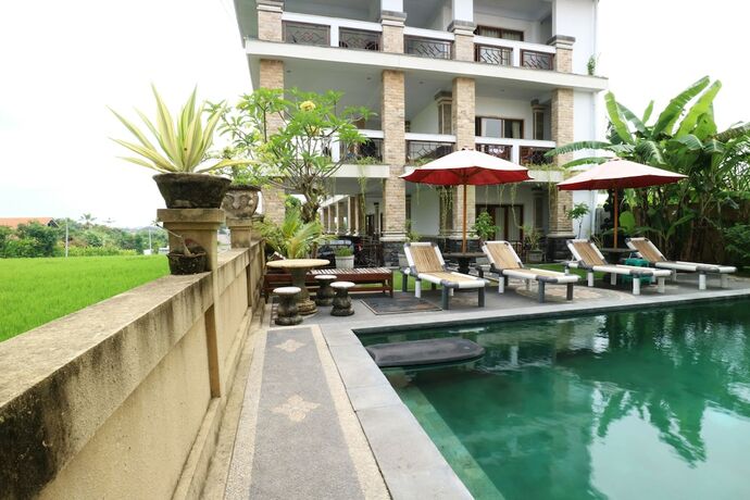 Imagen de los exteriores del Hotel Agung Homestay Canggu. Foto 36