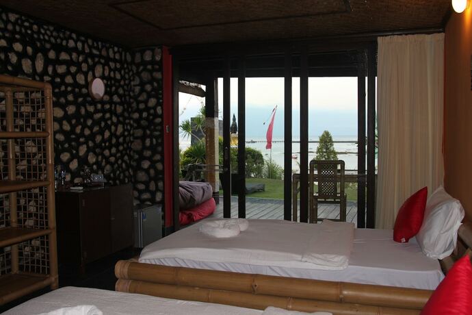 Imagen de la habitación del Hotel Agung View Nusa Penida. Foto 15