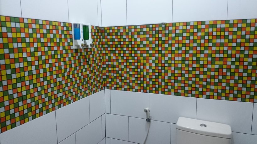 Imagen de la habitación del Hotel Agus Beach Inn. Foto 8