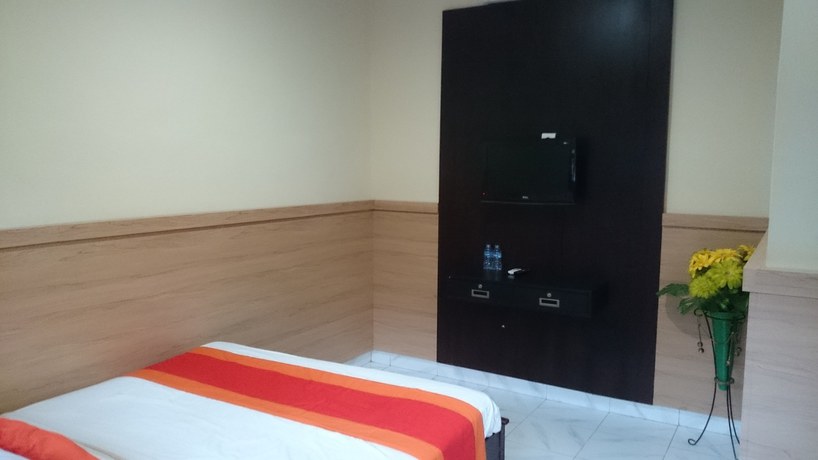 Imagen de la habitación del Hotel Agus Beach Inn. Foto 12