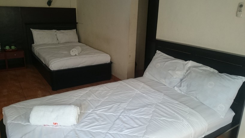 Imagen de la habitación del Hotel Agus Beach Inn. Foto 13