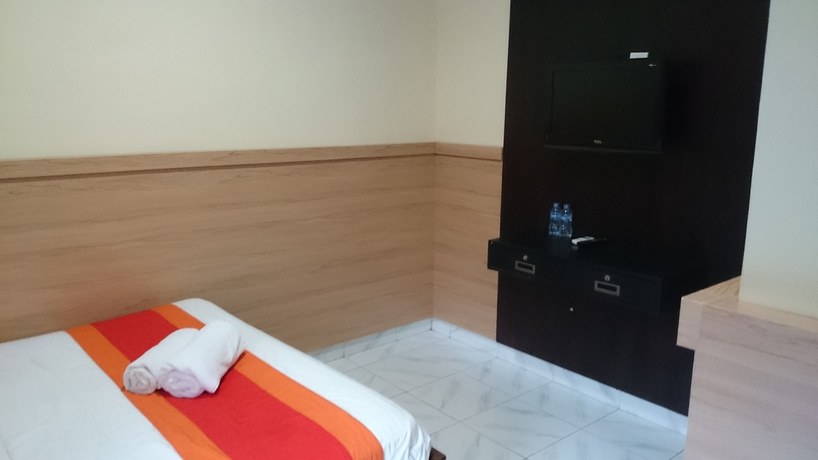 Imagen de la habitación del Hotel Agus Beach Inn. Foto 14