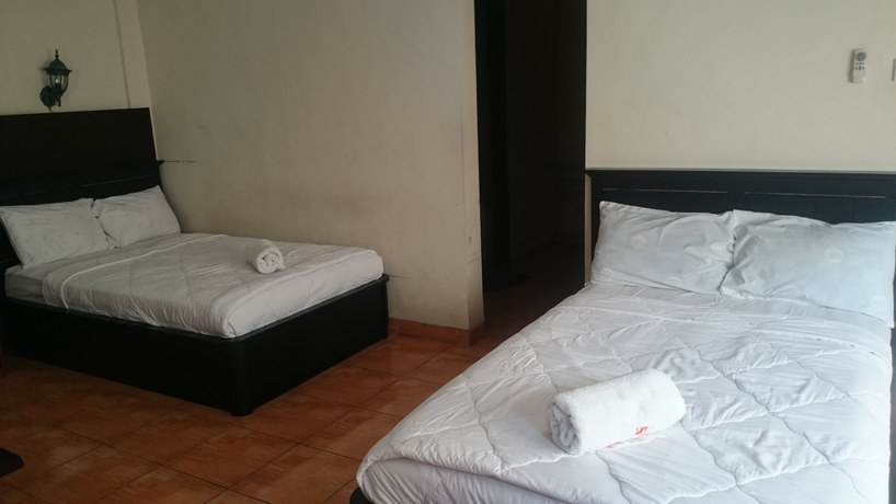 Imagen de la habitación del Hotel Agus Beach Inn. Foto 16