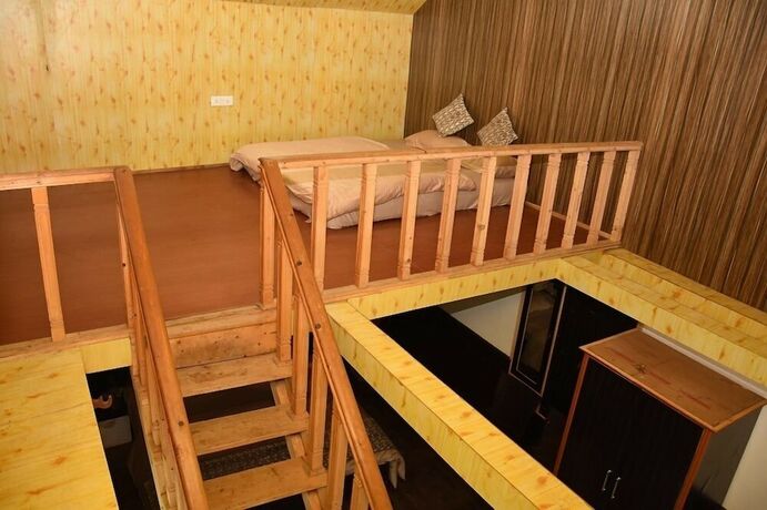 Imagen de la habitación del Hotel Agyaat Vaas. Foto 13