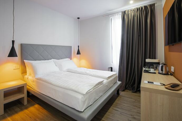 Imagen de la habitación del Hotel Ah Villa Glori Brescia. Foto 12