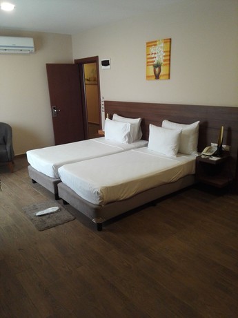 Imagen de la habitación del Hotel Ah and Conference. Foto 6