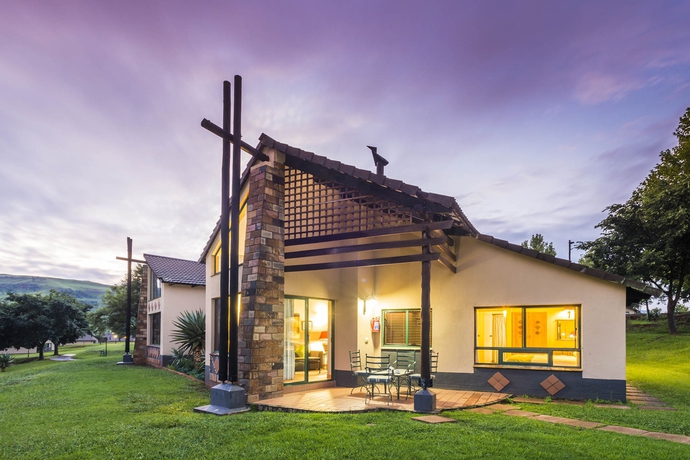 Imagen de los exteriores del Hotel Aha Alpine Heath Resort. Foto 9