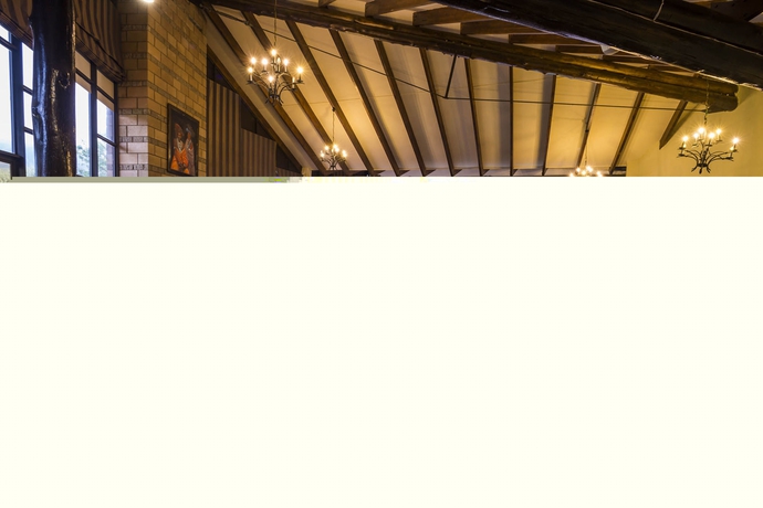 Imagen del bar/restaurante del Hotel Aha Alpine Heath Resort. Foto 7