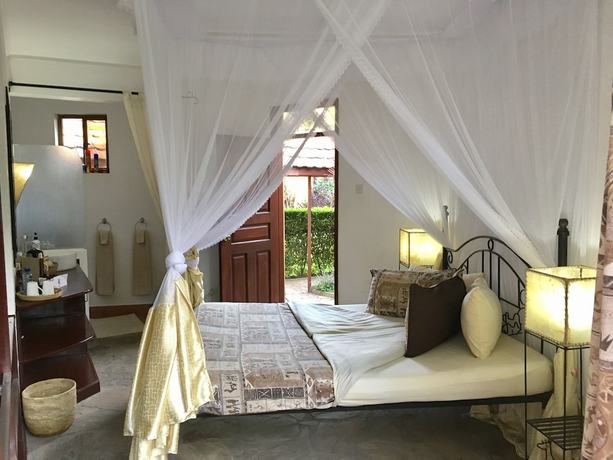 Imagen de la habitación del Hotel Ahadi Lodge. Foto 5