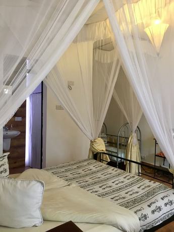 Imagen de la habitación del Hotel Ahadi Lodge. Foto 16