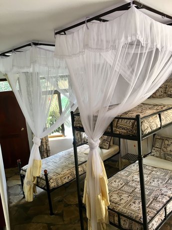 Imagen de la habitación del Hotel Ahadi Lodge. Foto 19