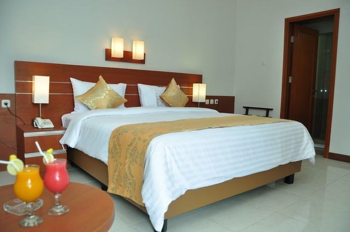 Imagen de la habitación del Hotel Ahadiat and Bungalow, Sukagalih. Foto 12