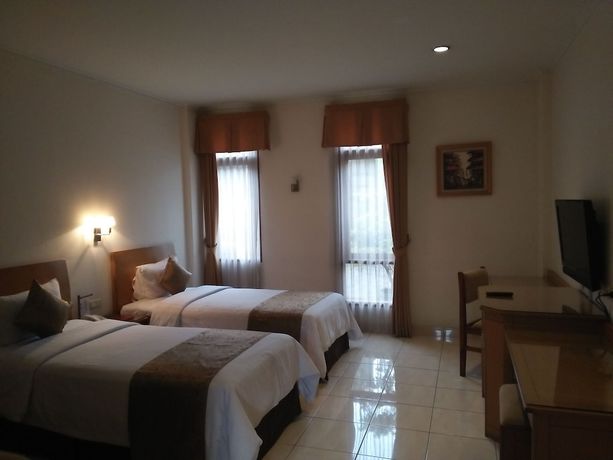 Imagen de la habitación del Hotel Ahadiat and Bungalow, Sukagalih. Foto 13