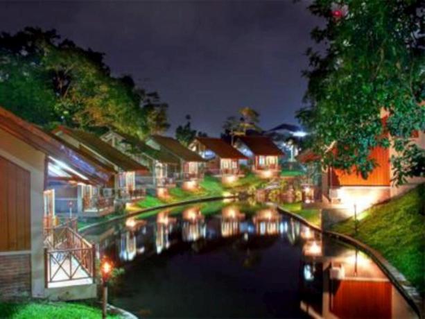 Imagen general del Hotel Ahadiat and bungalow, Bandung. Foto 4
