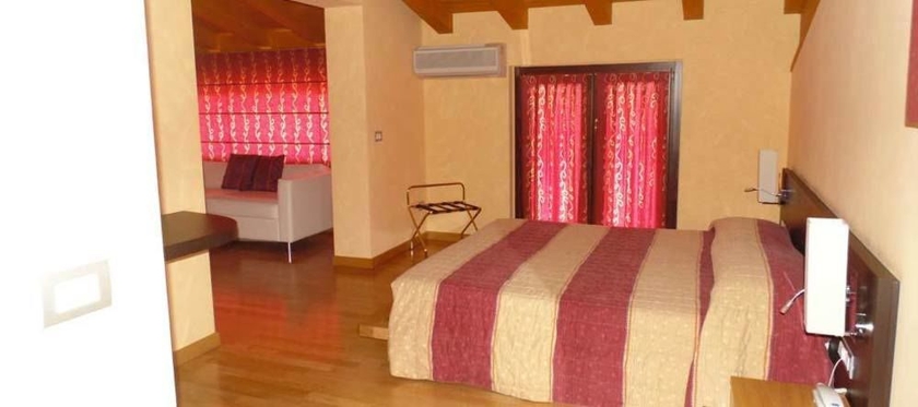 Imagen de la habitación del Hotel Ahg Donna Silvia Wellness and Spa. Foto 12