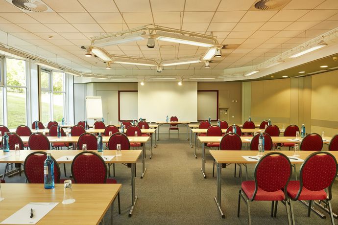 Imagen del bar/restaurante del Hotel Ahorn Panorama Oberhof. Foto 8