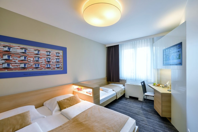 Imagen de la habitación del Hotel Ahotel Ljubljana. Foto 4