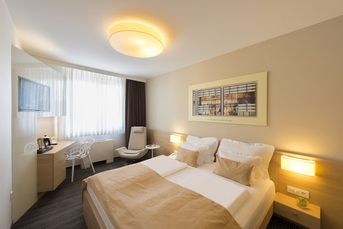 Imagen de la habitación del Hotel Ahotel Ljubljana. Foto 15