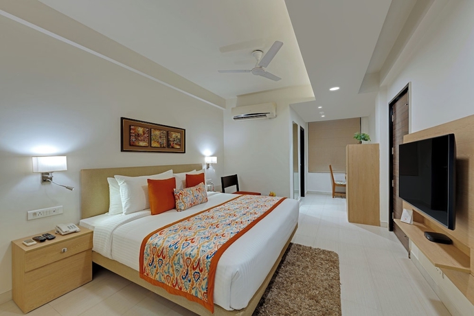 Imagen de la habitación del Hotel Ahuja Residency GCR. Foto 10