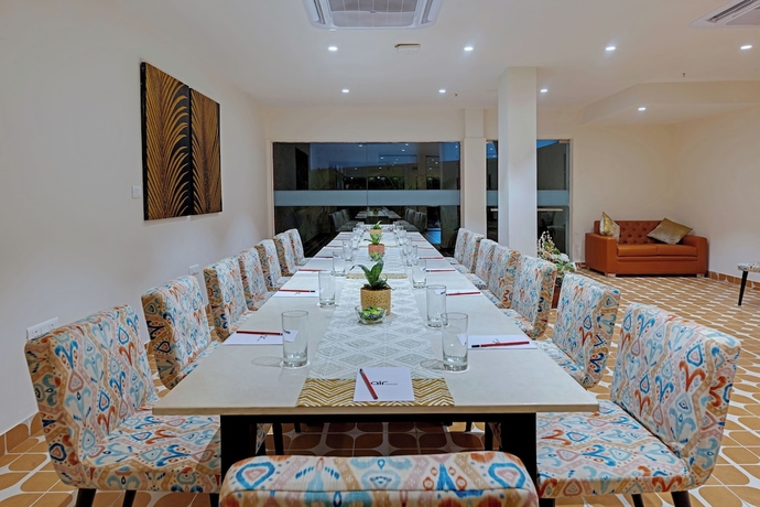 Imagen de los interiores del Hotel Ahuja Residency GCR. Foto 15