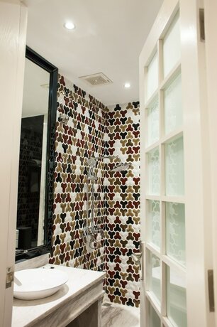 Imagen de la habitación del Hotel Ai Luo Si. Foto 10