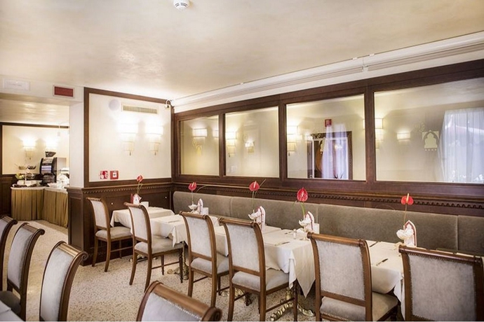 Imagen general del Hotel Ai Mori D'oriente. Foto 11