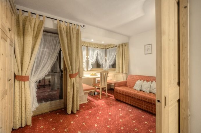 Imagen general del Hotel Ai Pini, San Cassiano. Foto 4