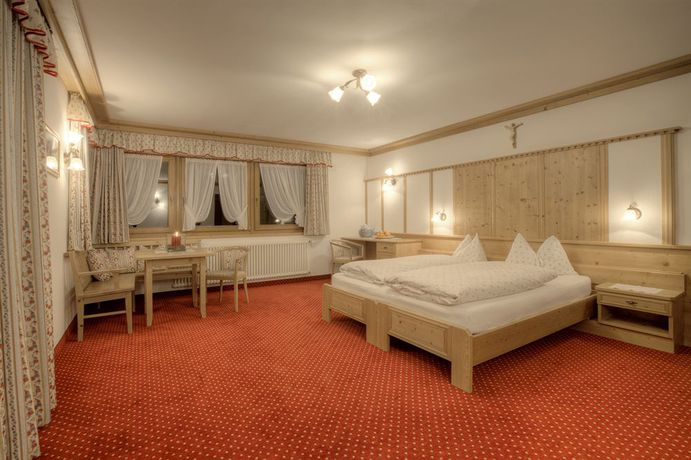 Imagen general del Hotel Ai Pini, San Cassiano. Foto 13