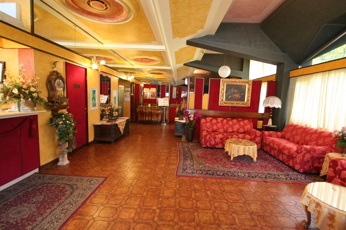 Imagen de los interiores del Hotel Ai Ronchi Motor. Foto 16