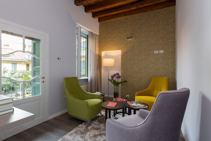 Imagen de los interiores del Hotel Ai Suma. Foto 19