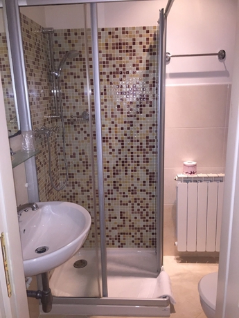 Imagen de la habitación del Hotel Ai Tolentini. Foto 2