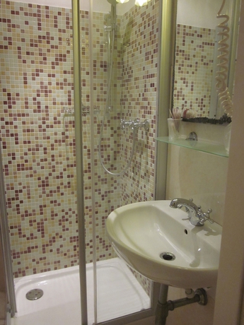 Imagen de la habitación del Hotel Ai Tolentini. Foto 11