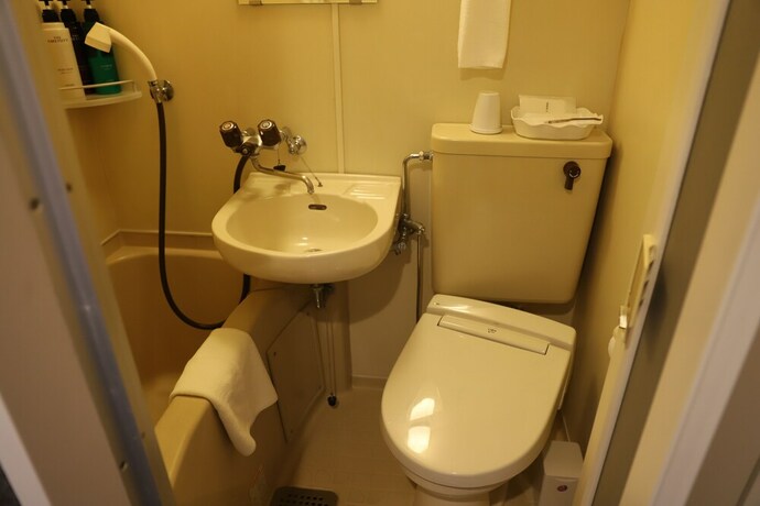 Imagen de la habitación del Hotel Ai Yokohama. Foto 6