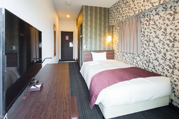 Imagen de la habitación del Hotel Ai Yokohama. Foto 14