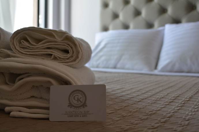Imagen de la habitación del Hotel Aianteion Bay Luxury and Suites. Foto 5