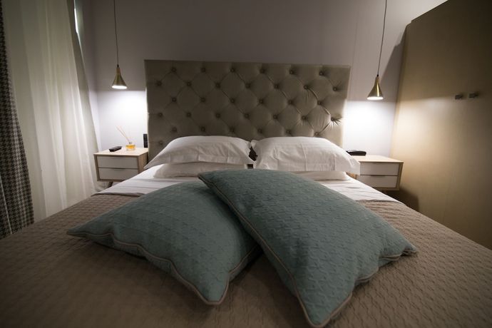 Imagen de la habitación del Hotel Aianteion Bay Luxury and Suites. Foto 9