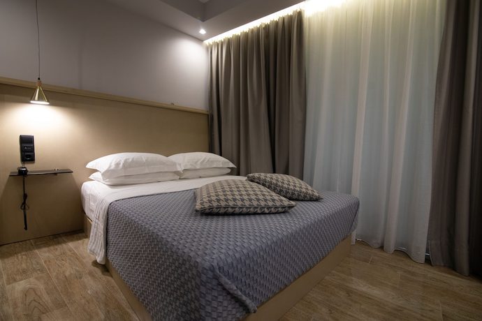 Imagen de la habitación del Hotel Aianteion Bay Luxury and Suites. Foto 14