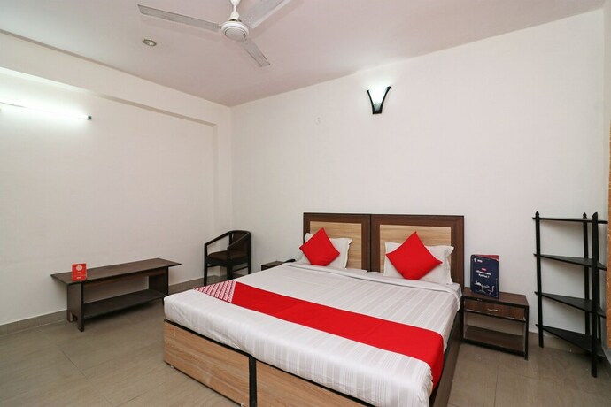 Imagen de la habitación del Hotel Aicon Palace. Foto 9