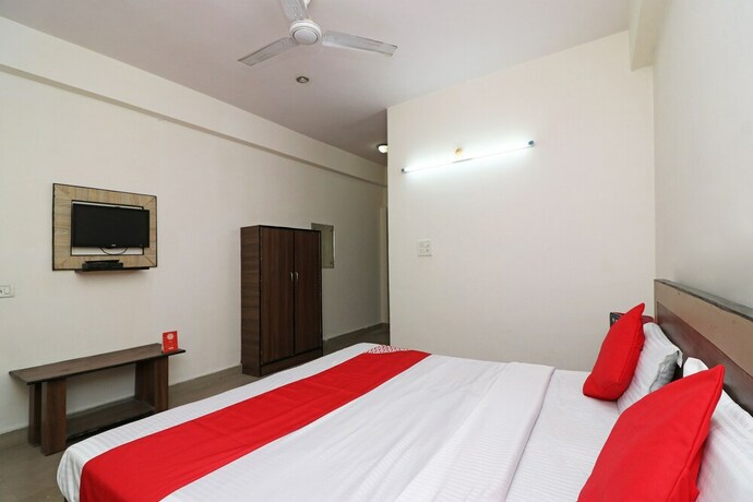 Imagen de la habitación del Hotel Aicon Palace. Foto 10