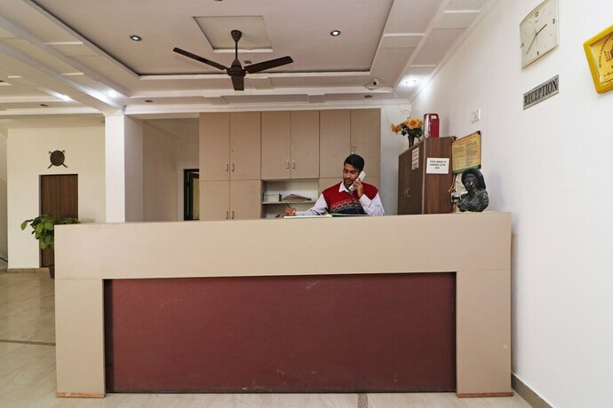 Imagen de los interiores del Hotel Aicon Palace. Foto 30