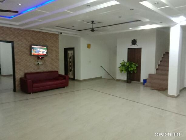 Imagen de los interiores del Hotel Aicon Palace. Foto 40