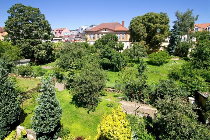 Imagen de los exteriores del Hotel Aida, Praga. Foto 8