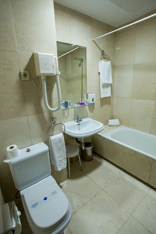 Imagen de la habitación del Hotel Aida, Torrejón de Ardoz. Foto 8