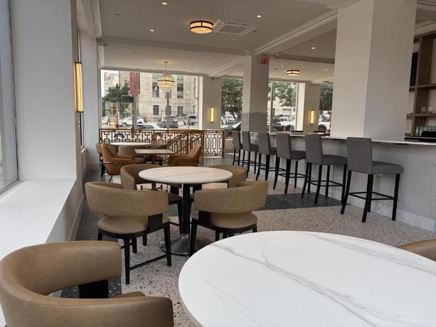 Imagen del bar/restaurante del Hotel Aiden By Best Western Kansas City Downtown. Foto 2