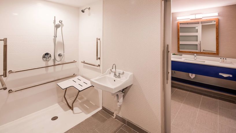 Imagen de la habitación del Hotel Aiden by Best Western Cape Cod - West Yarmouth. Foto 5