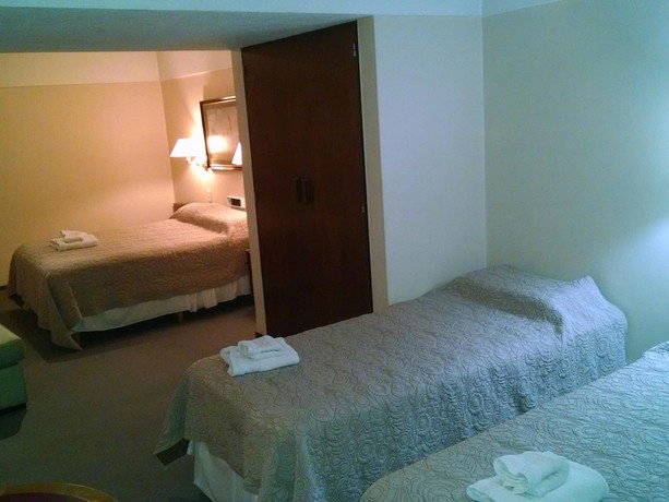 Imagen de la habitación del Hotel Aiello. Foto 4