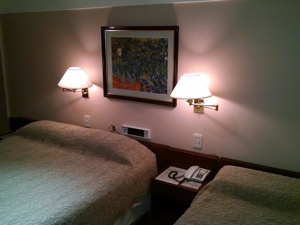 Imagen de la habitación del Hotel Aiello. Foto 8