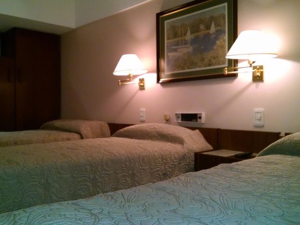 Imagen de la habitación del Hotel Aiello. Foto 14