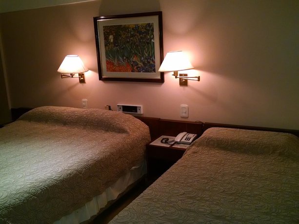 Imagen de la habitación del Hotel Aiello. Foto 16